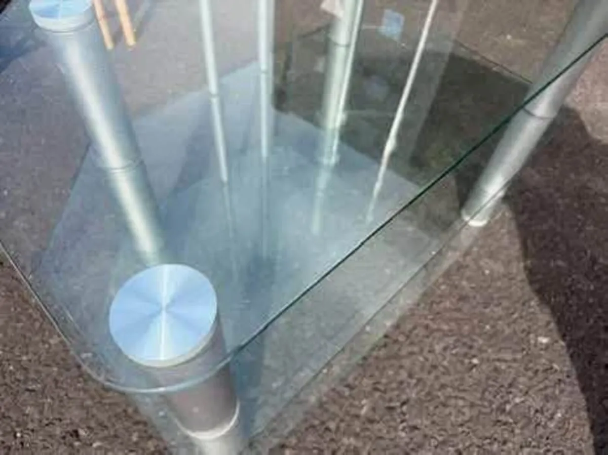 Glass Tv stand - Image 2