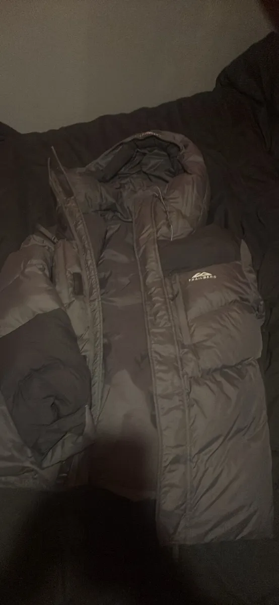 Jacket trailbeg bought for 250 - Image 1