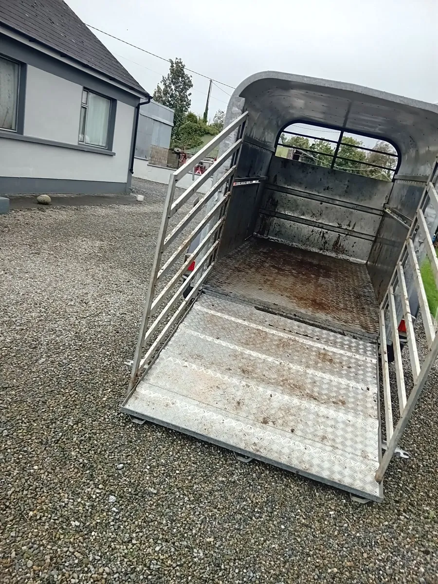 Cattle trailer - Image 3