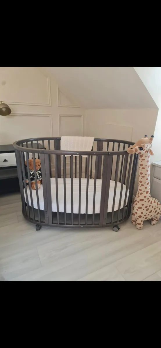 Stokke cot bed - Image 1