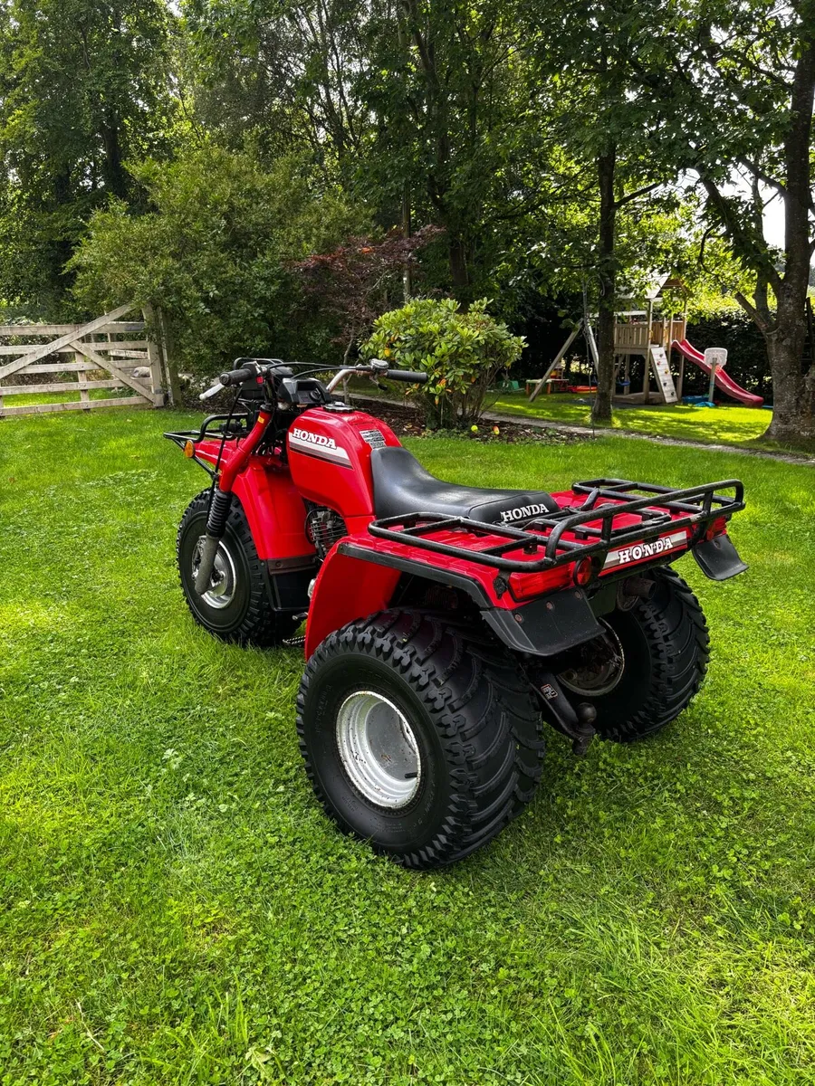 Honda ATC 250es big red trike - Image 4