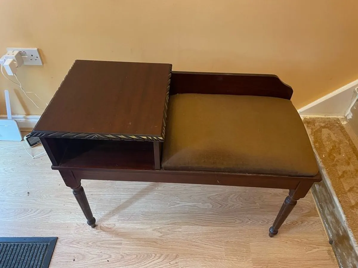 Phone Table TV