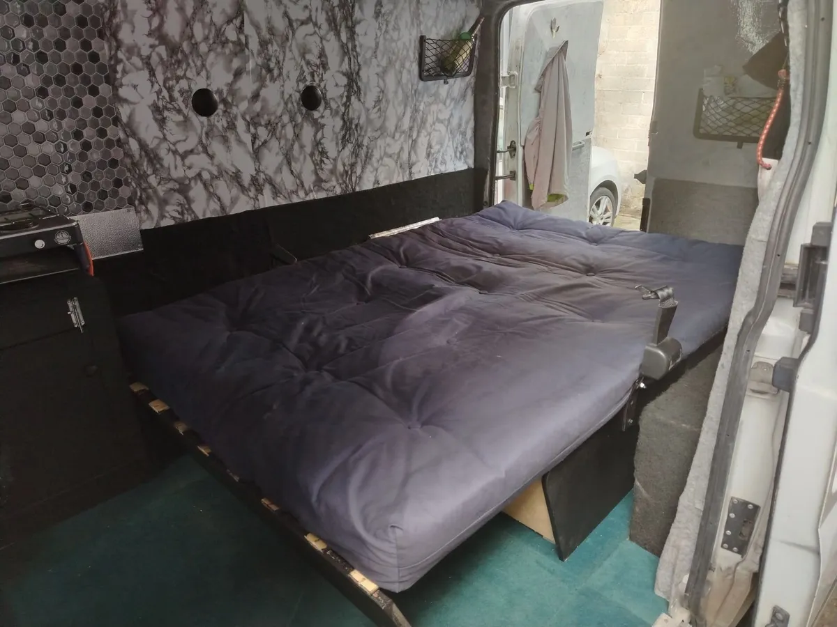 Ford Transit 2011 2.2 New Test - Image 2