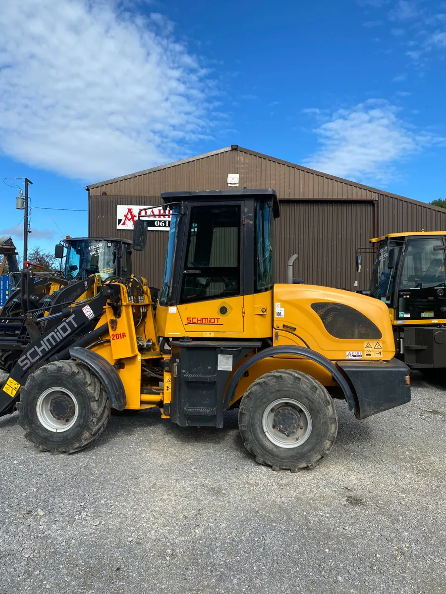 Used Schmidt Farm Loader For Sale - Image 2