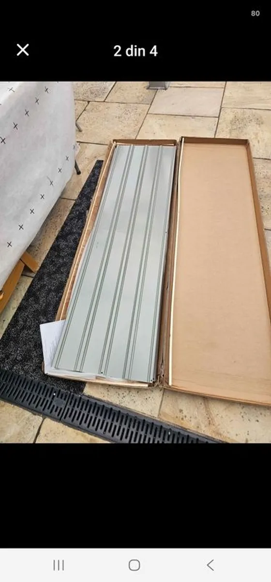 Metal shed - Image 1