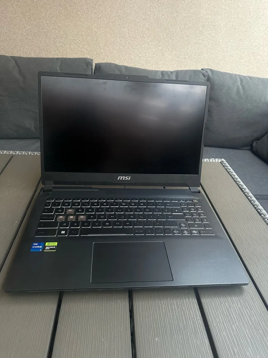 Msi cyborg 15 a12v - Image 1
