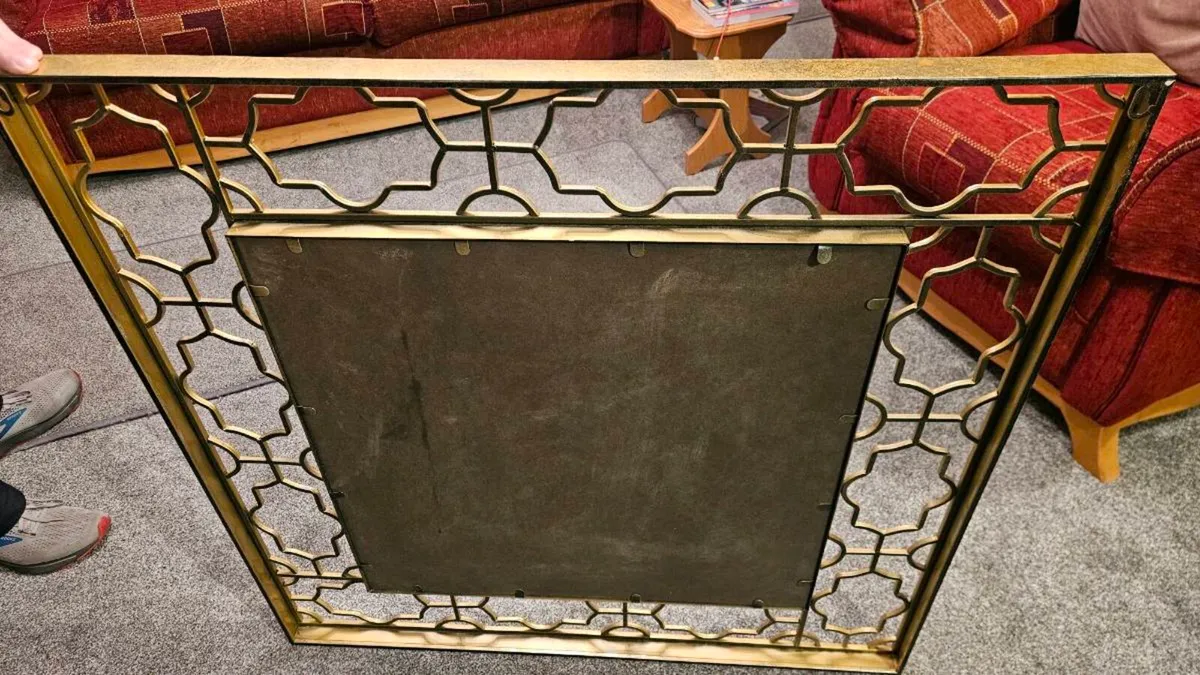 Mirror - Image 2