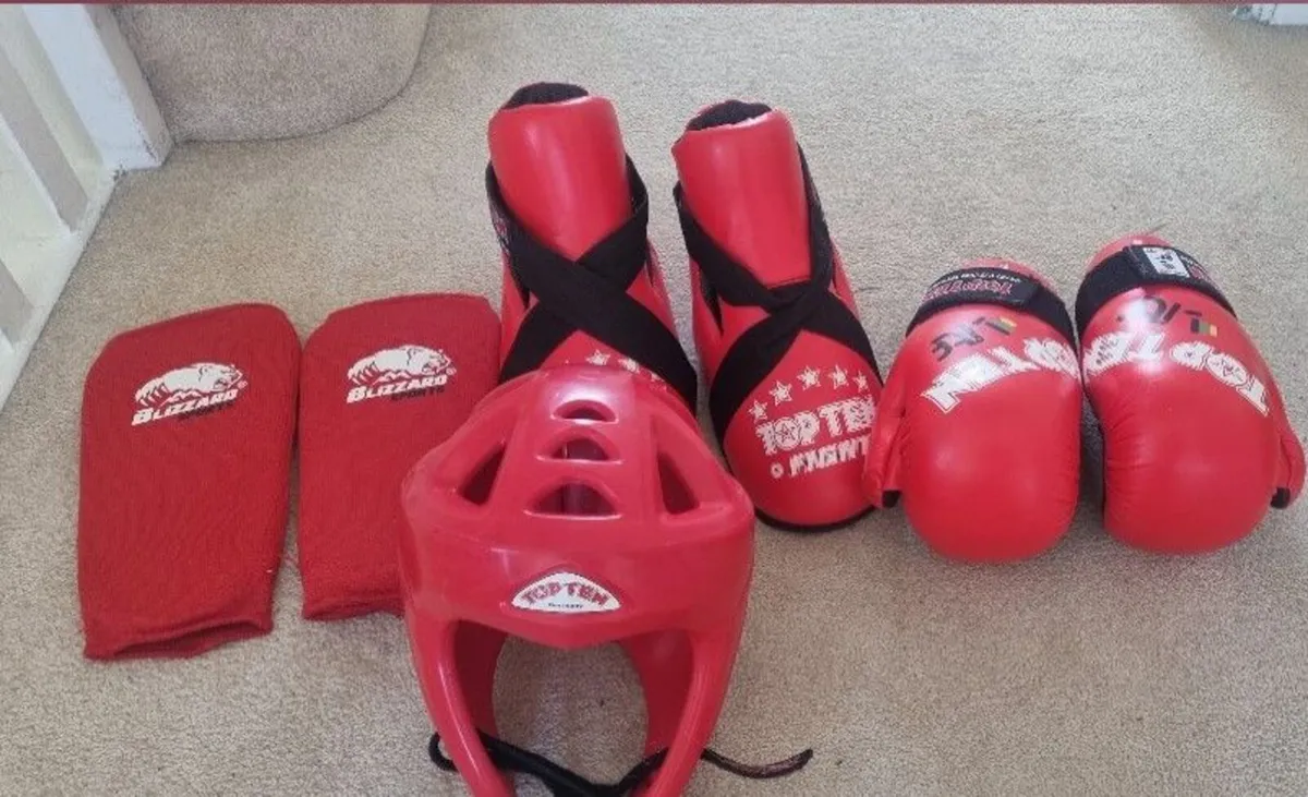 Taekwondo Top Ten sparing equipment