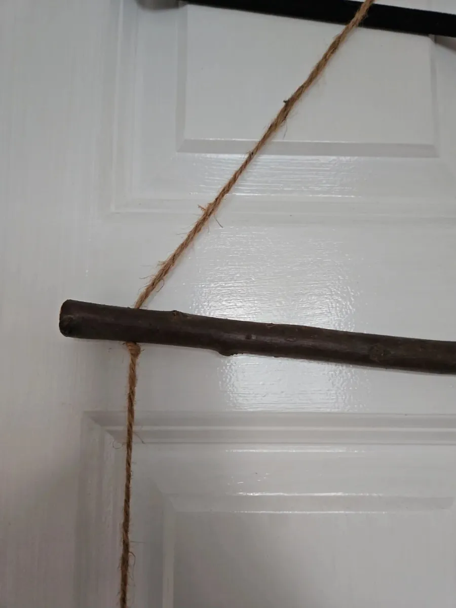 Rustic wood ladder - Image 3