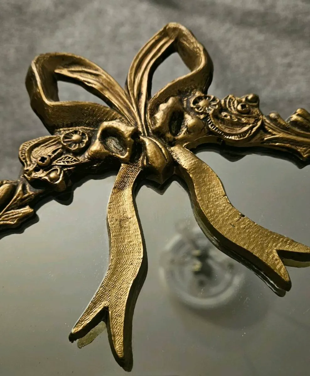 Mirror - Image 2