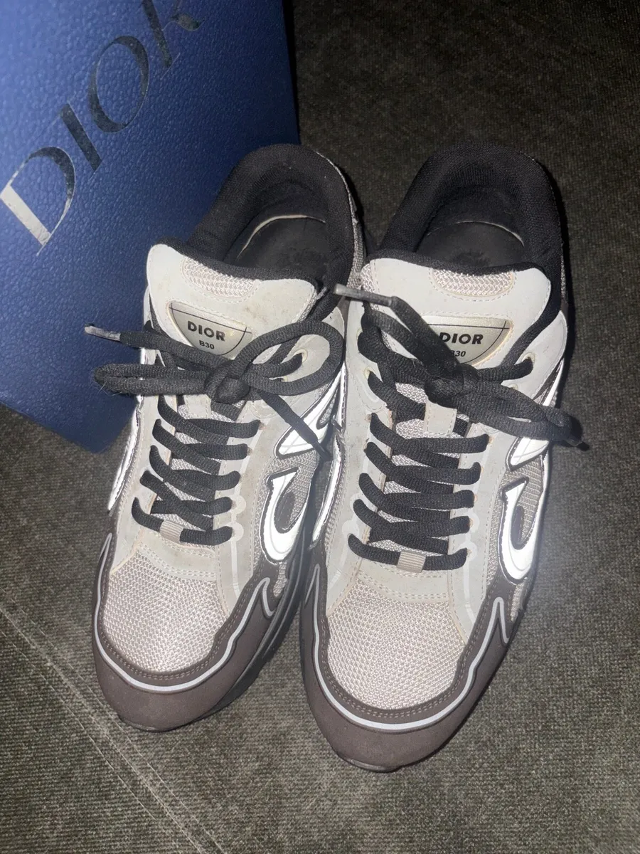 Dior B30 - Image 2