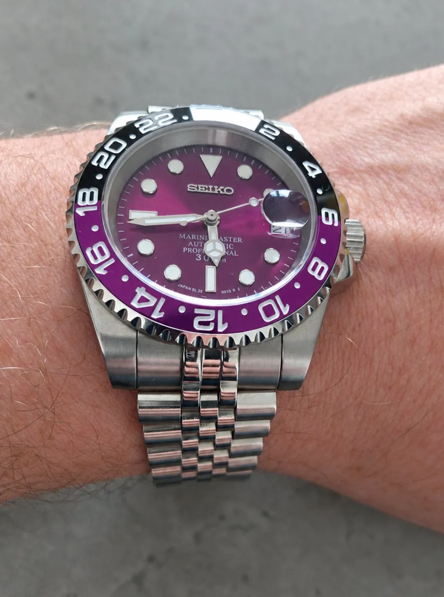 Seiko 4R35 Automatic Purple GMT-Style Mod Watch - Image 1