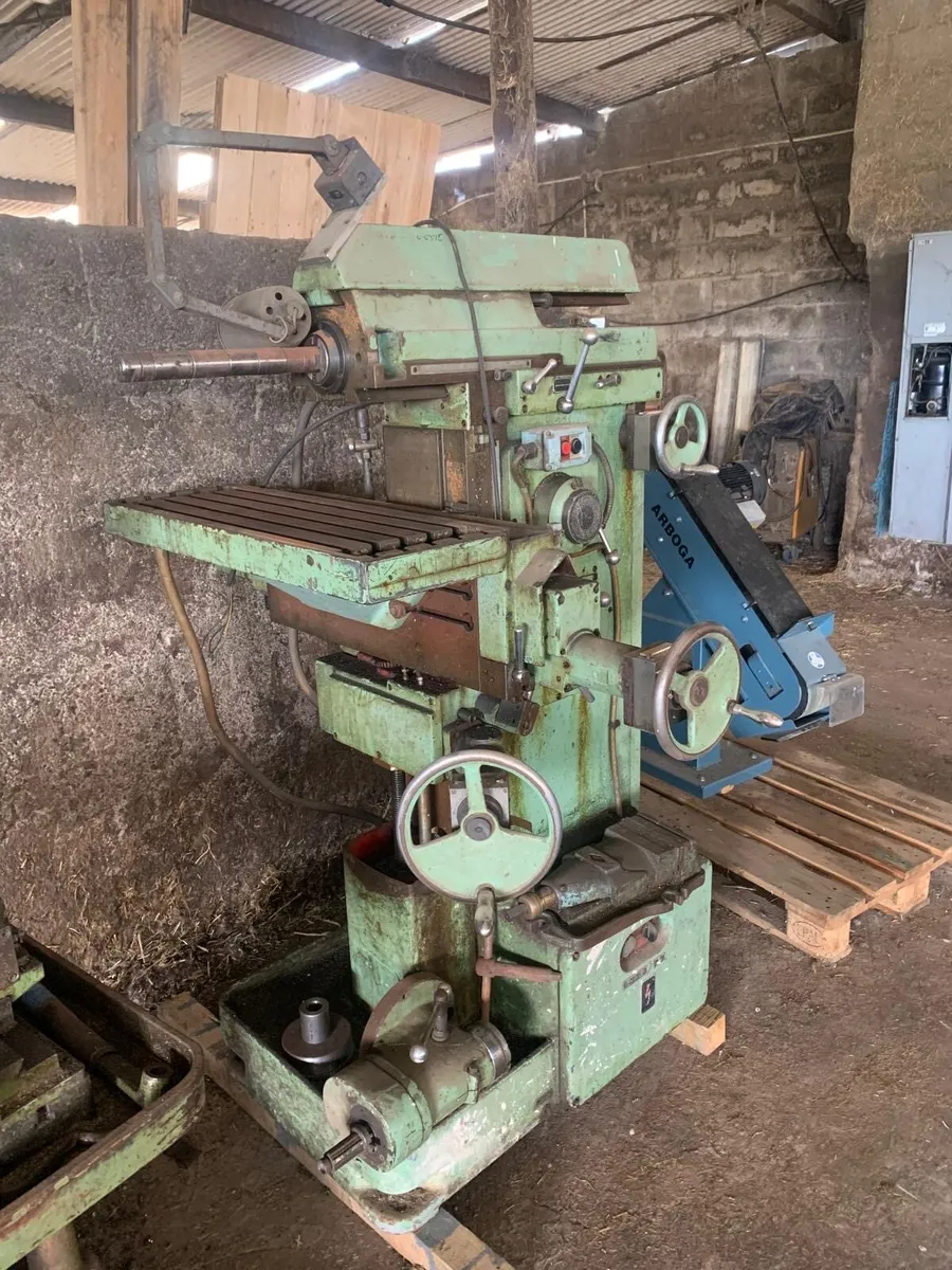 Machine tools - Image 2