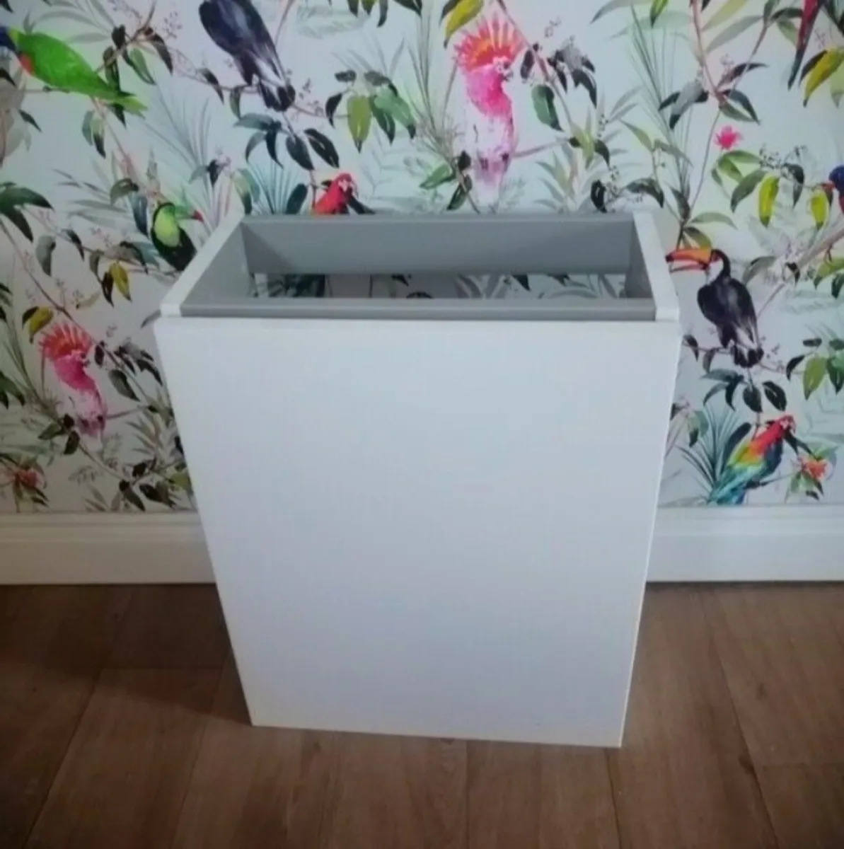 Wall Mounted Cabinet - Image 3