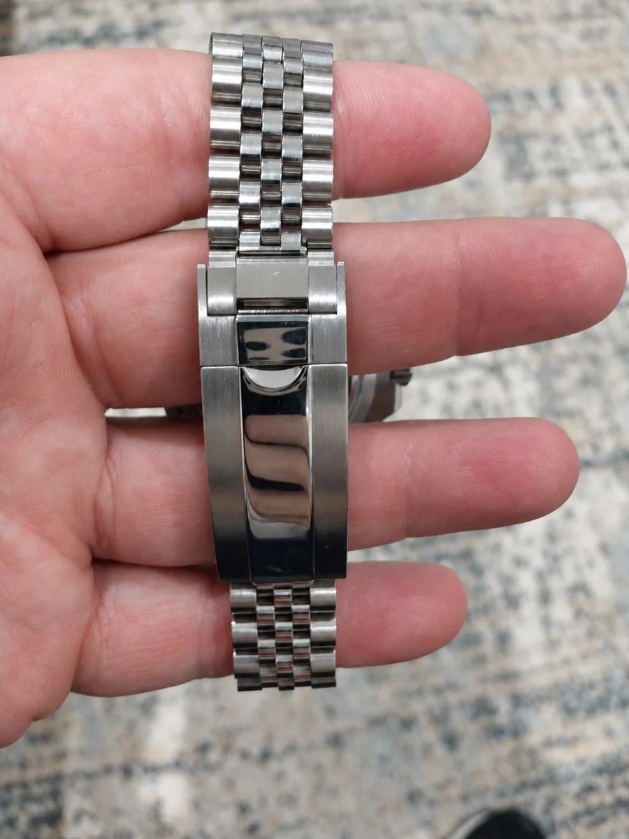 Seiko 4R35 Automatic Purple GMT-Style Mod Watch - Image 4