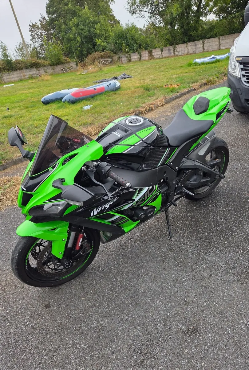 Kawasaki zx10r - Image 1