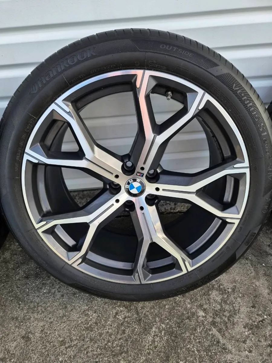BMW 21" Genuine Alloys Wheels and Tyres - Image 3