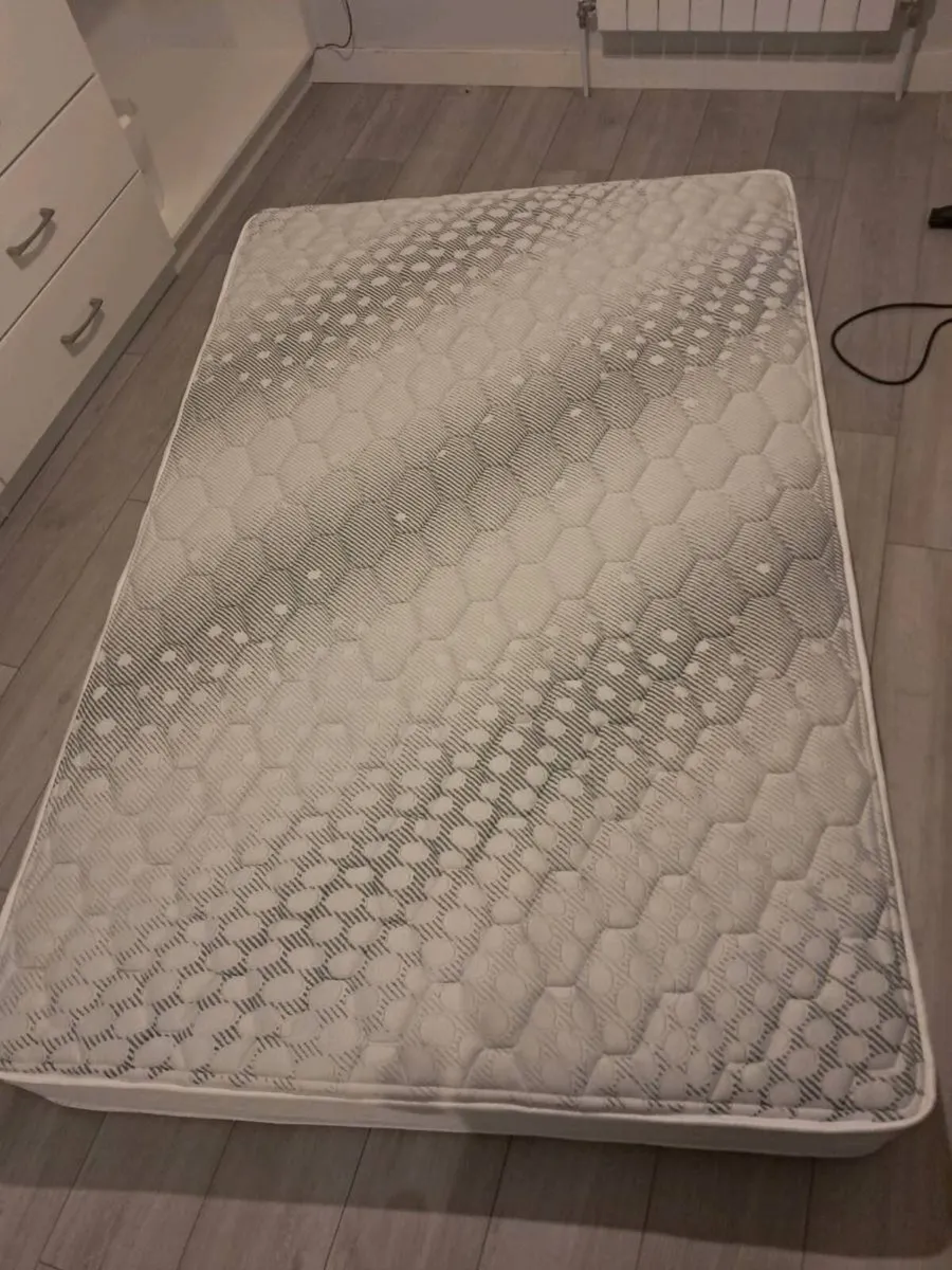 Matress - Image 1