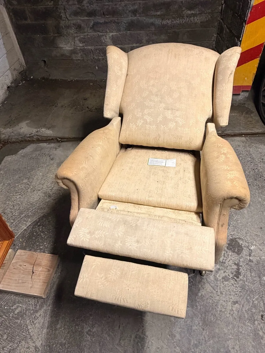 Laura Ashley Queen Ann reclining chair - Image 2