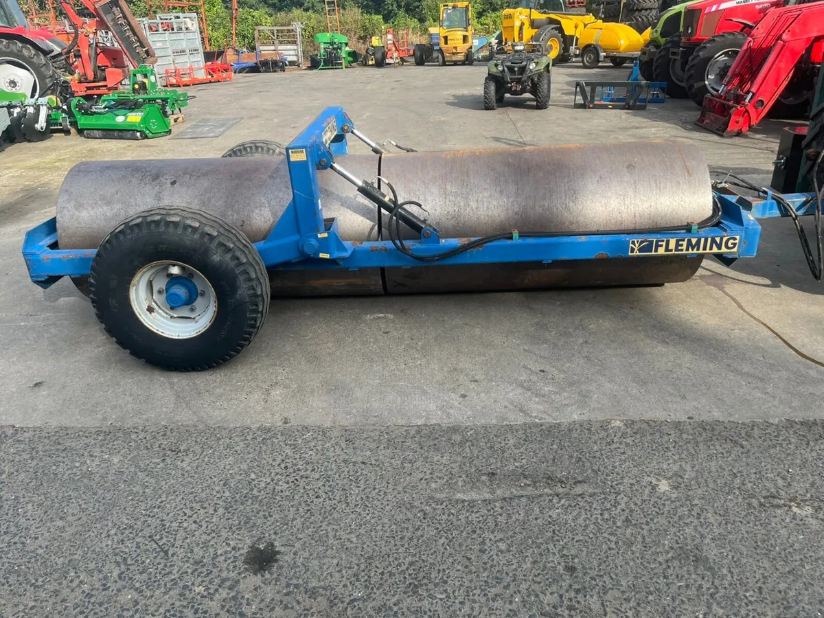 Fleming 12Ft End Tow Roller - Image 4
