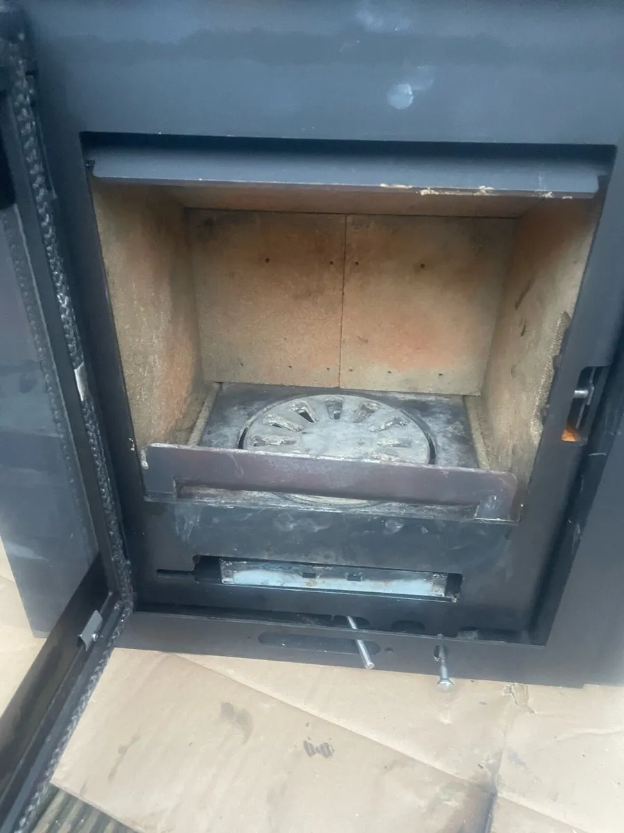 Heta stove - Image 4