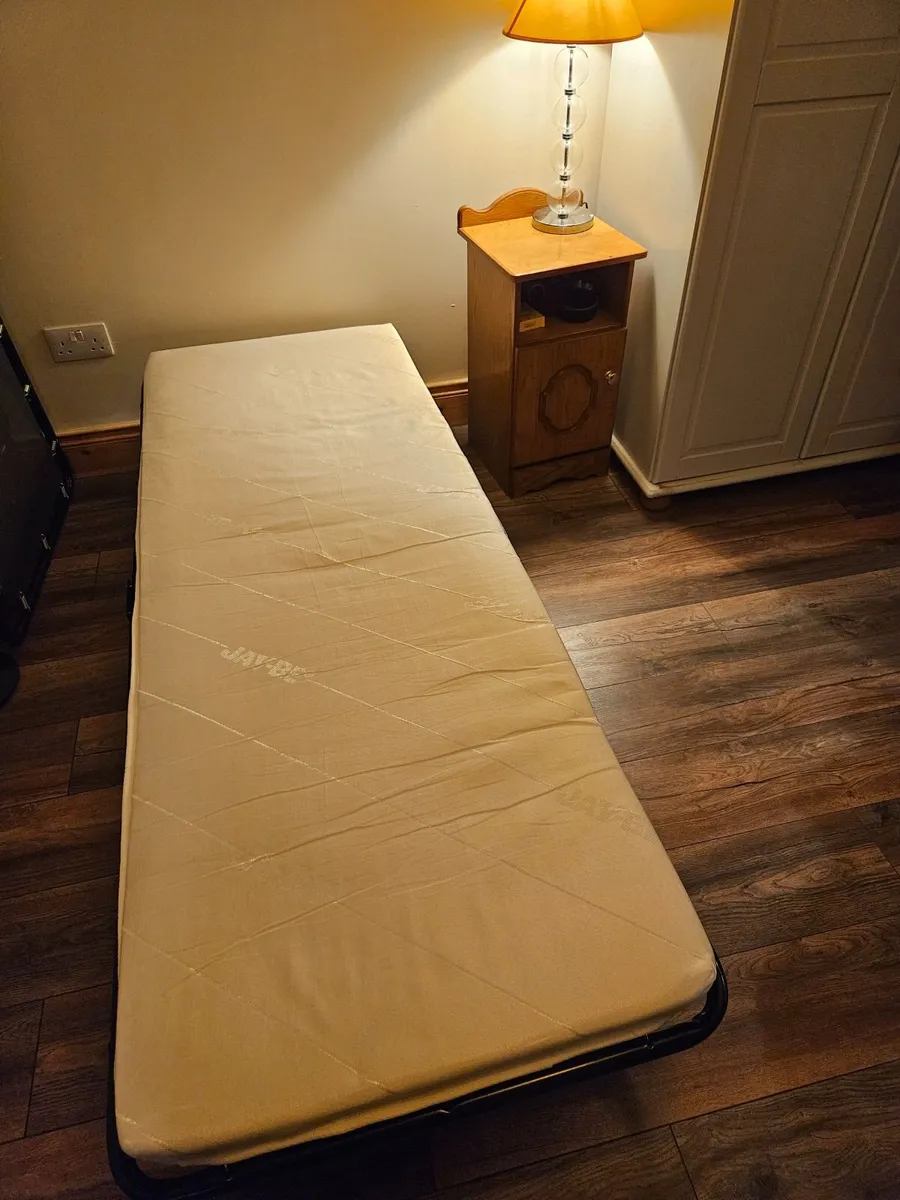 Pull up beds - Image 3