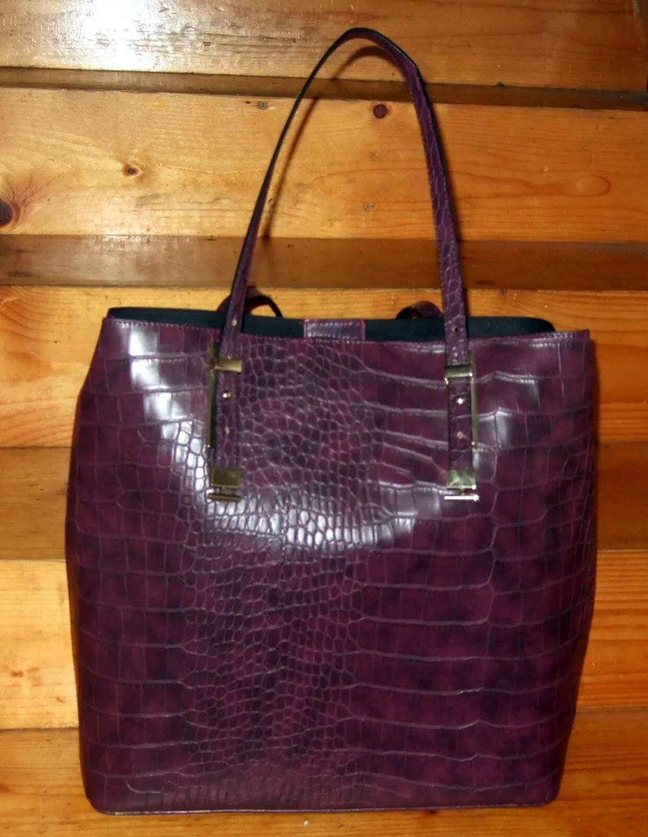 Large Vintage M&S Crocodile-Embossed Tote Bag - Image 2