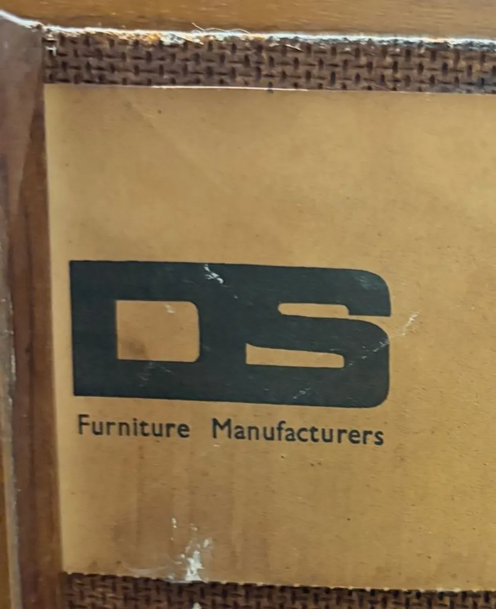 Mid-century teak cabinet - Image 3