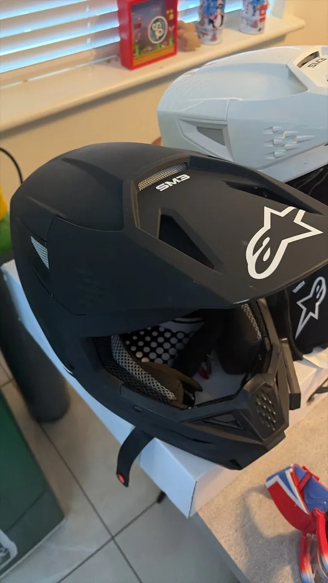 Talaria Sting R Road Legal - Image 3