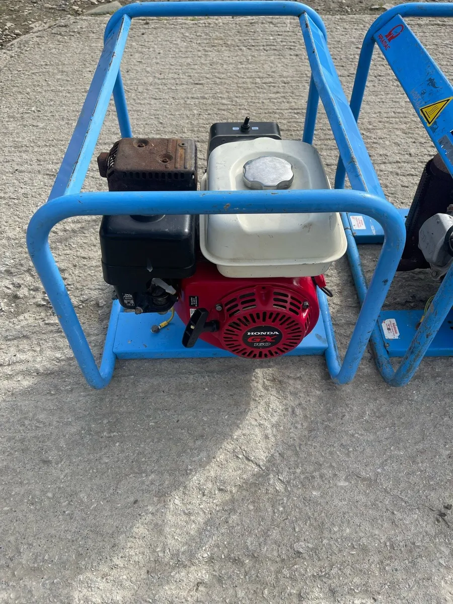 Honda Generators 2.4kva - Image 3
