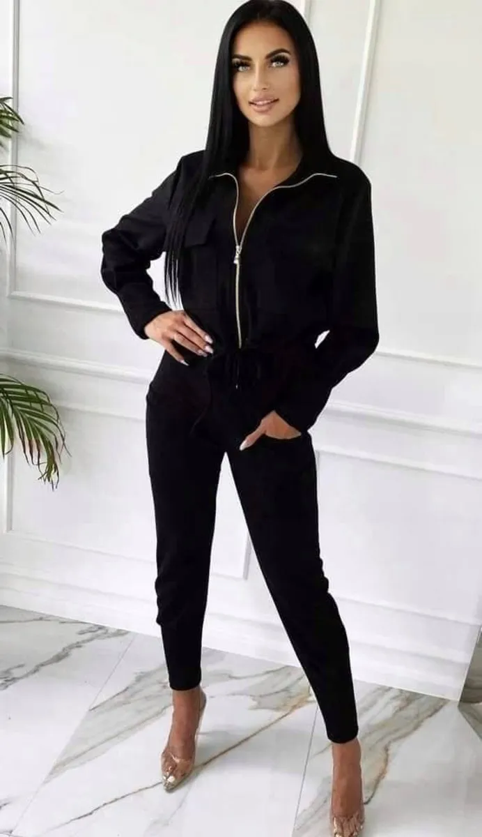 Set, sweatshirt with pockets and pants - Image 3