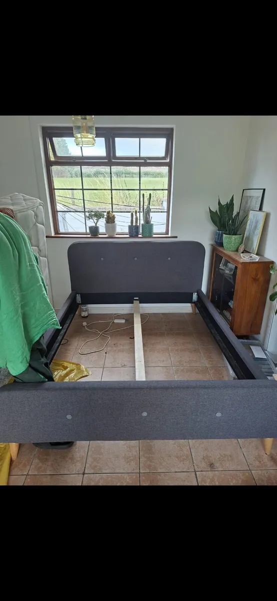Bed frame FREE
