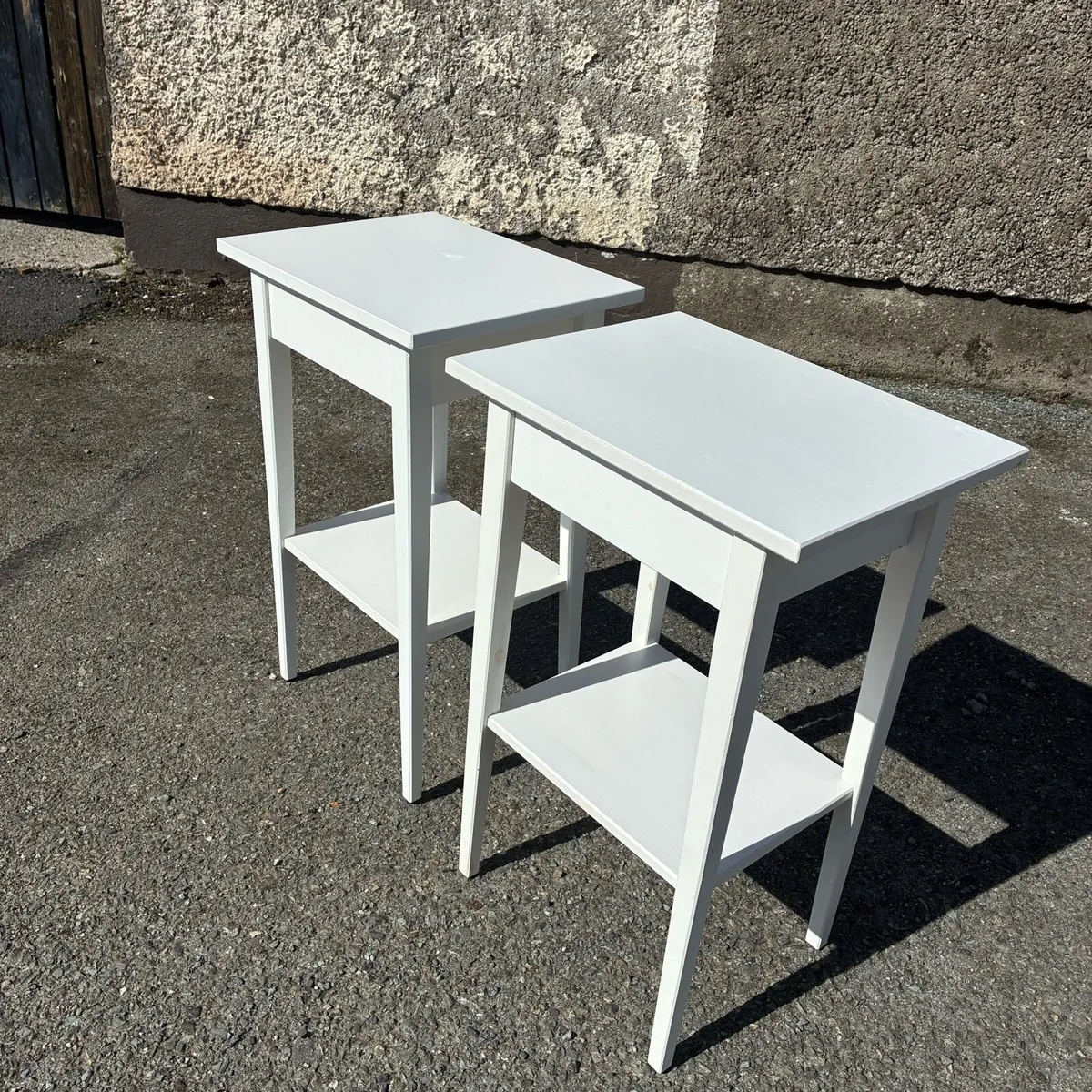 Two tall white locker - Image 4