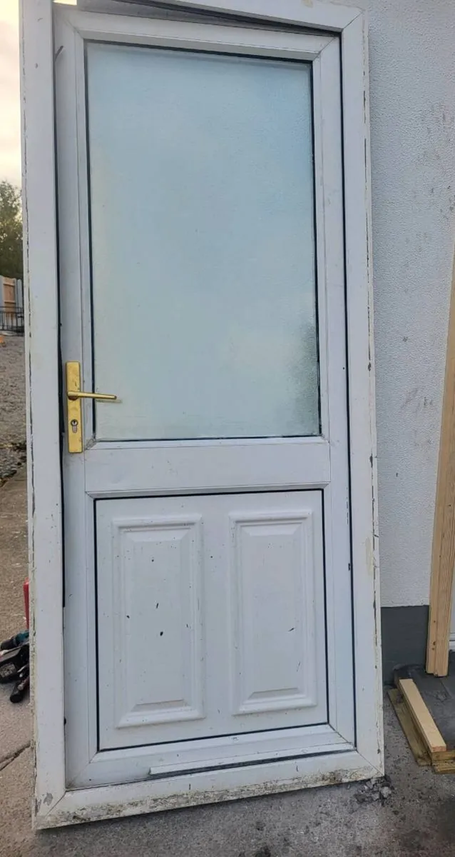 Front door - Image 1