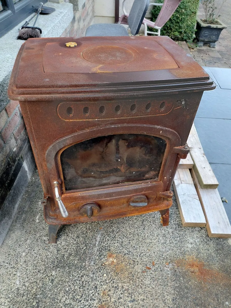 Stove - Image 1