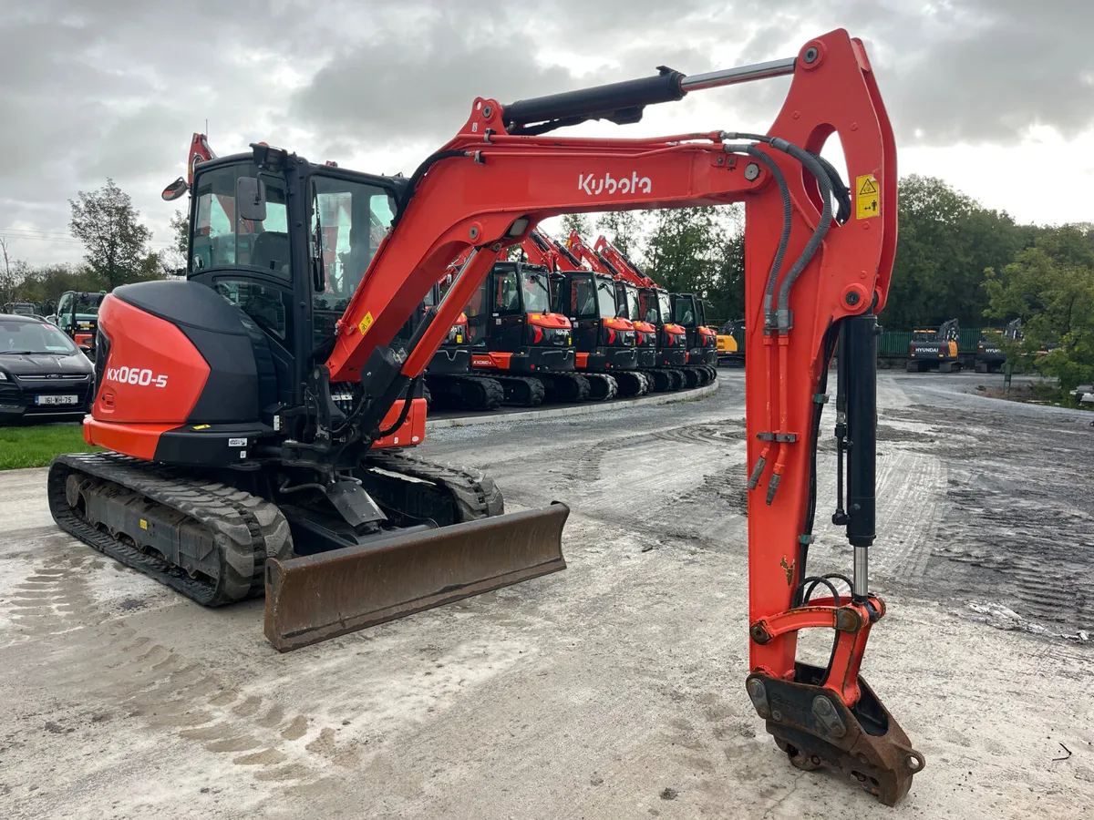 2021 Kubota KX060-5 - Image 4