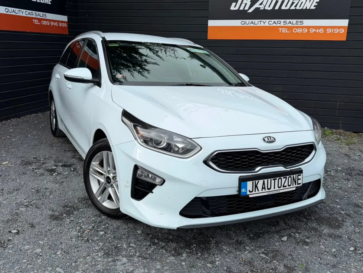 Kia Ceed SPORTWAGON K3 COMMERCIAL - Image 1