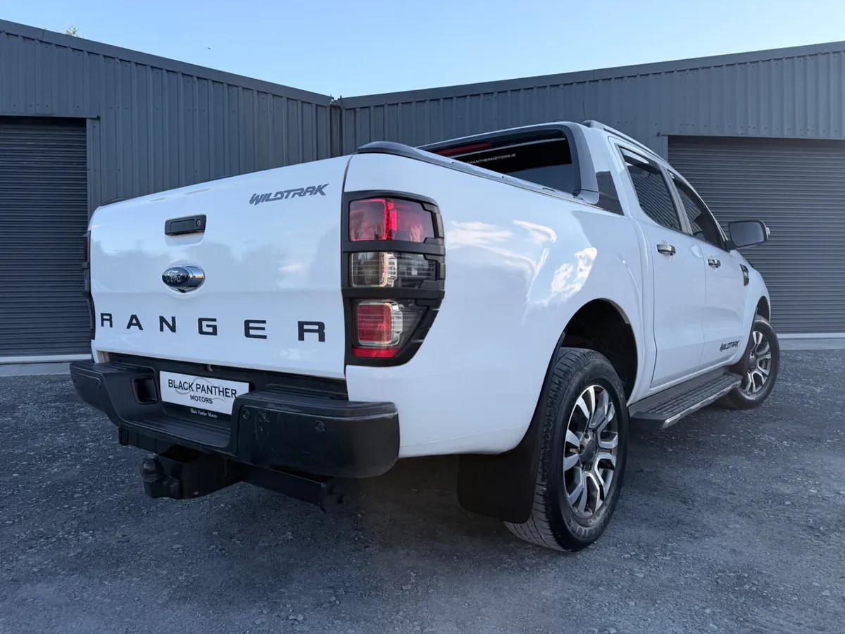 Ford Ranger 192’ WildTrak 3.2TDCi NO VAT/LOW KM - Image 4