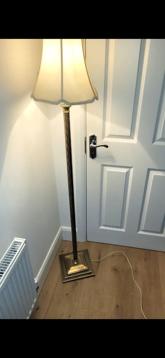Brass floor lamp - Image 3
