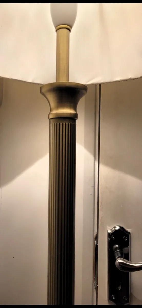 Brass floor lamp - Image 4