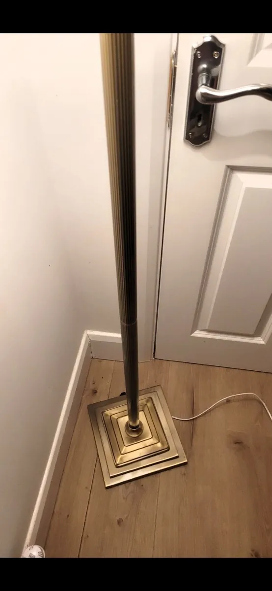 Brass floor lamp - Image 2