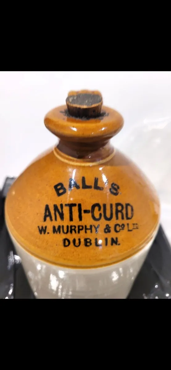 Antique jug - Image 1