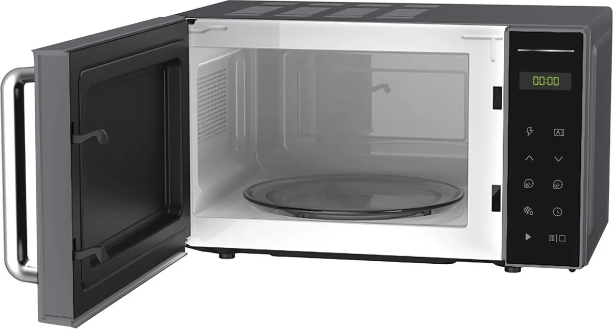 Solo Microwave 20L Capacity 800W Power Touch - Image 3