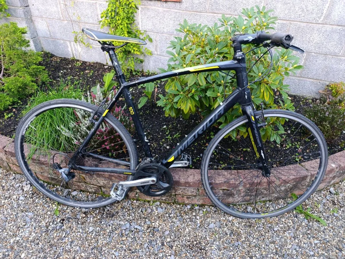 Merida Speeder 100 – Hybrid Bike
Merida Speeder 10 - Image 4