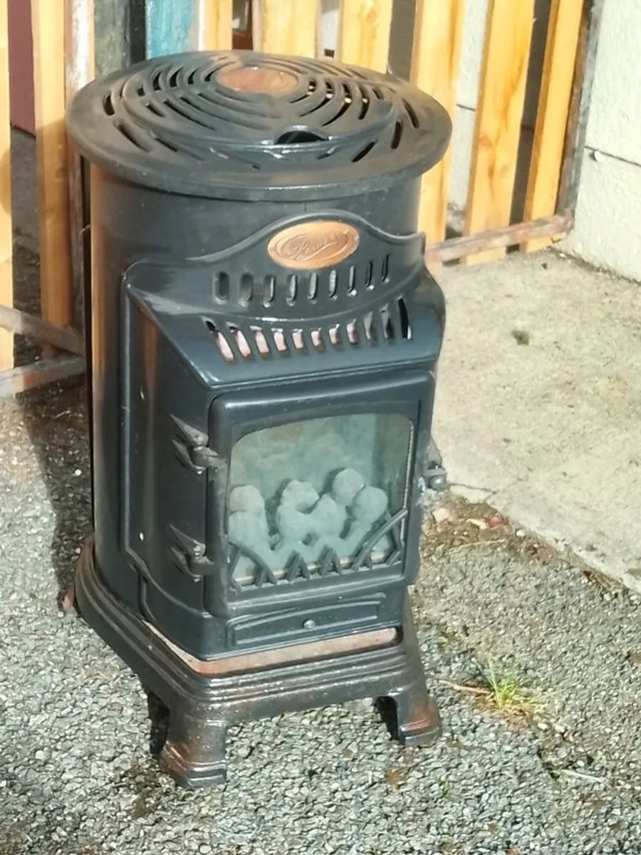 Gas stove - Image 1