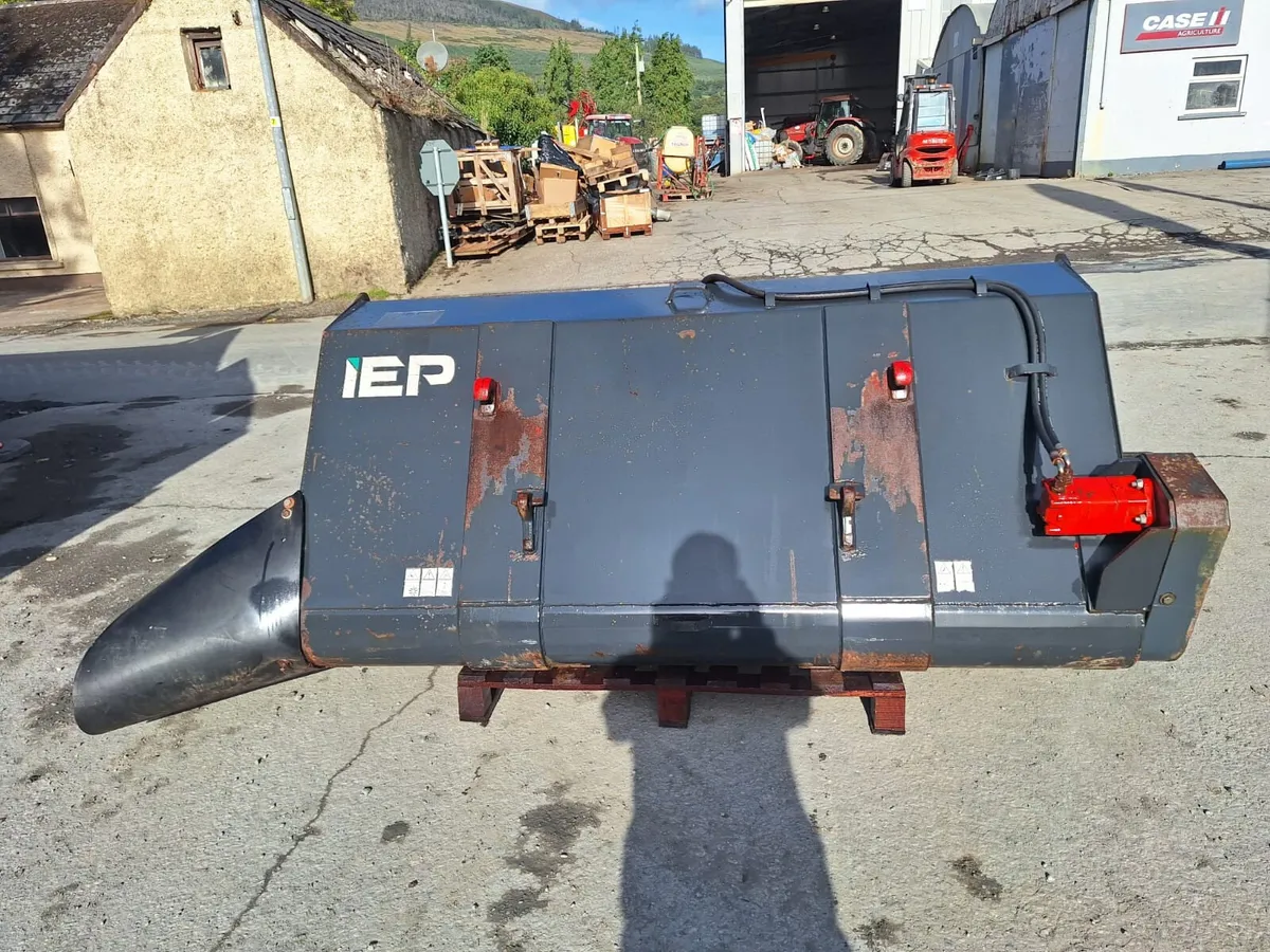 2017 IEP 600 Classico Bucket Feeder 26228 - Image 1