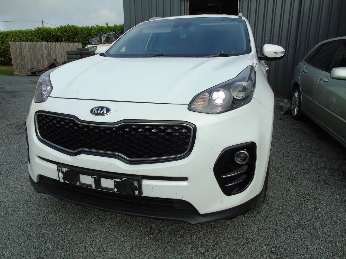 kia sportage 1.7 diesel breaking 2017 - Image 2