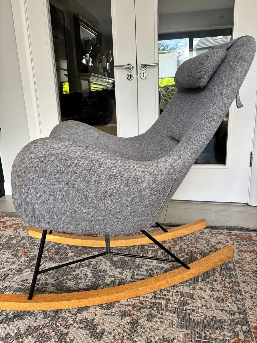 Rocking Chair - Image 2