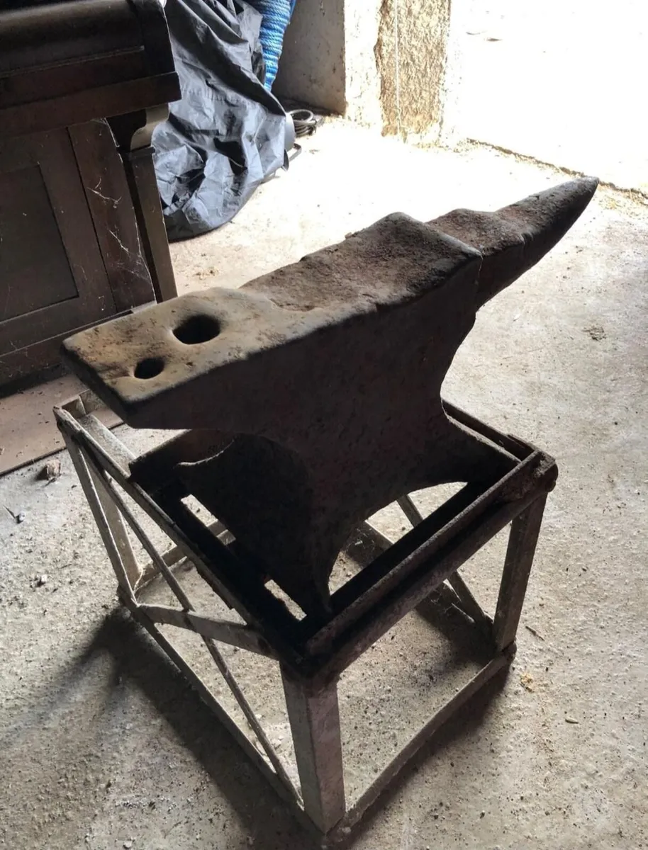 STEEL WORK BENCH - Image 4