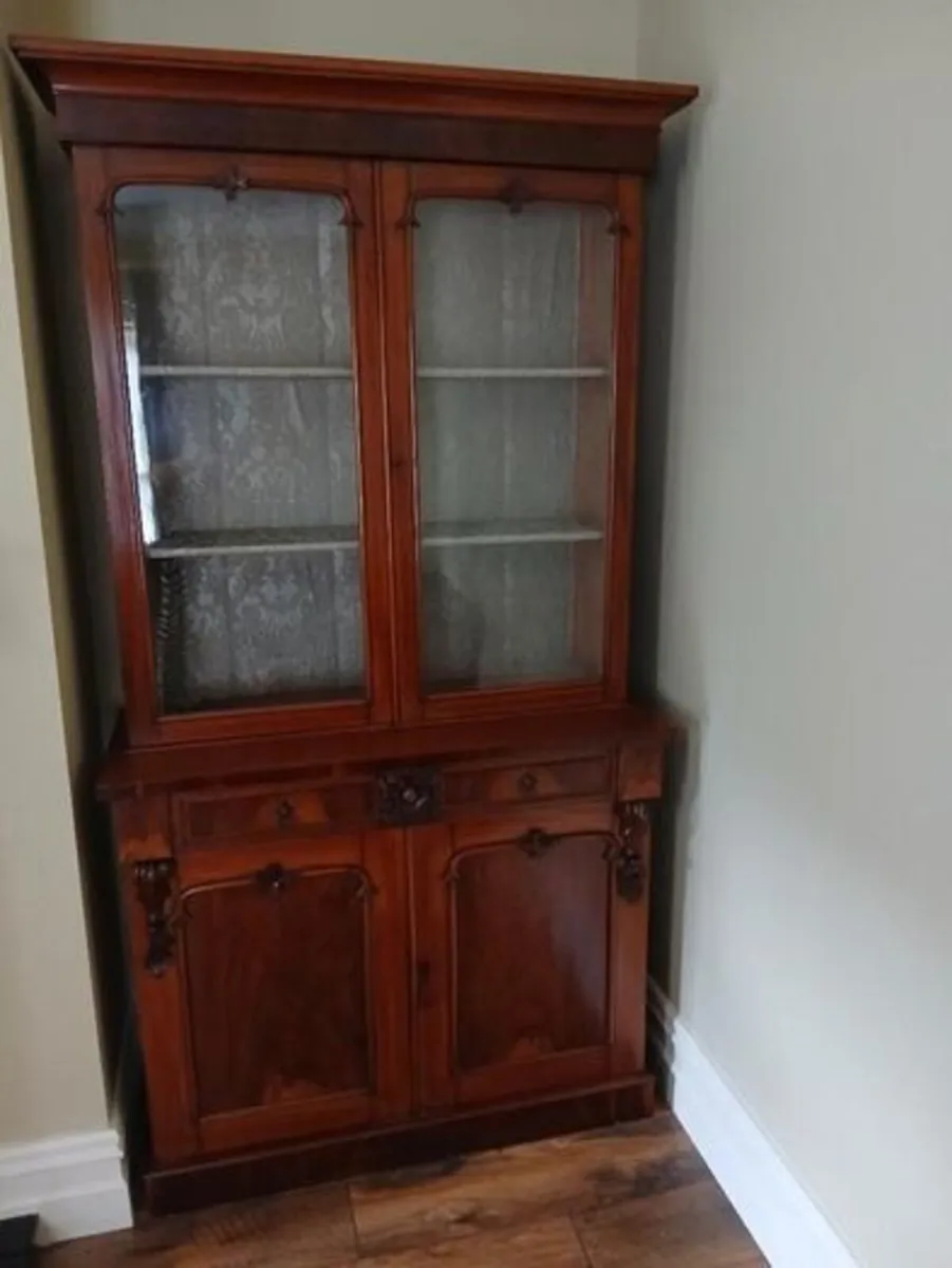 ANTIQUE DISPLAY CABINET - Image 1